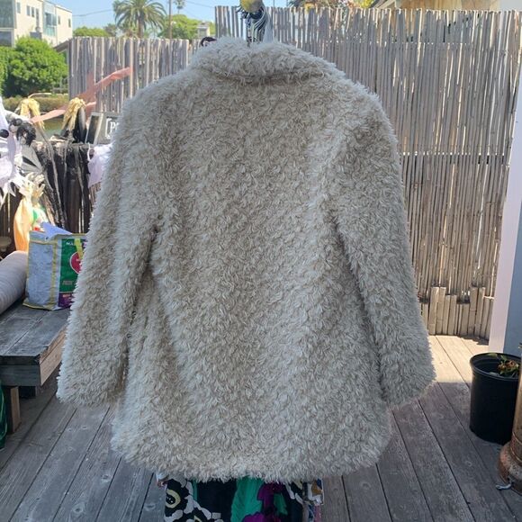 Tularaose Shag Coat Size Small Cream - Picture 3 of 4
